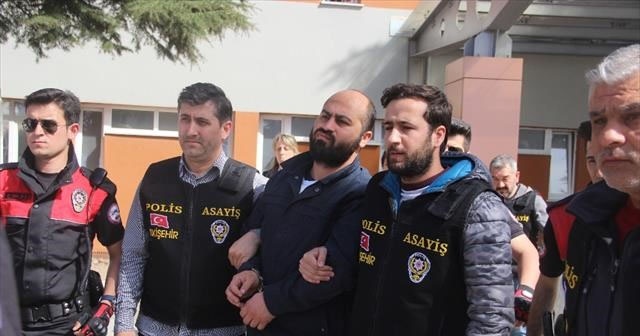 Eskişehir&#039;de 4 akademisyeni öldüren Volkan Bayar tutuklandı