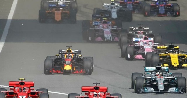 Formula 1&#039;de Çin Grand Prix&#039;sini Daniel Ricciardo kazandı!