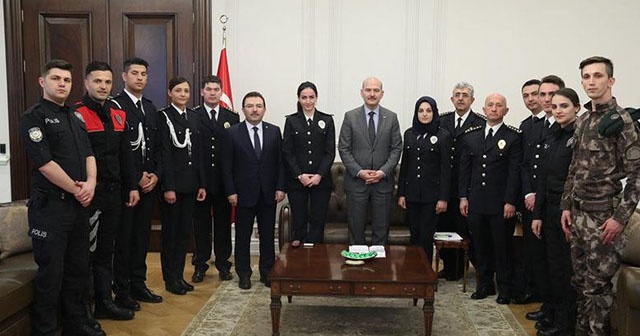 İçişleri Bakanı Soylu polisleri kabul etti