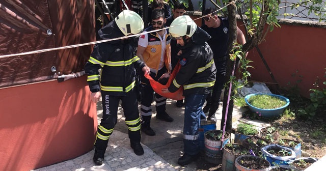 İntihara kalkıştı, pişman olunca 112&#039;yi kendi elleriyle aradı