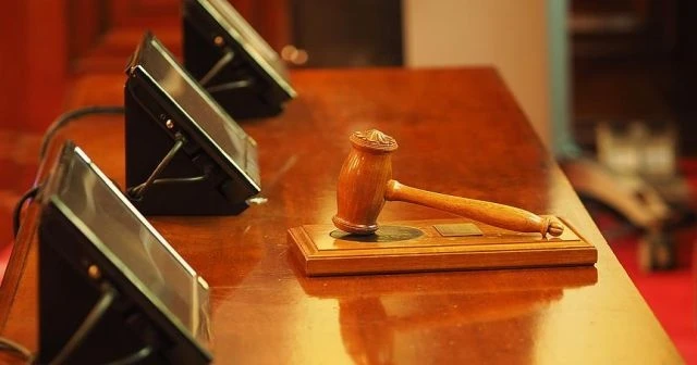 İsveç'te Müslümanlara hakarete para cezası