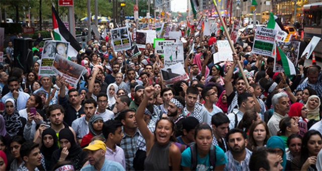 New York&#039;ta İsrail&#039;in Gazze&#039;ye uyguladığı abluka protesto edildi