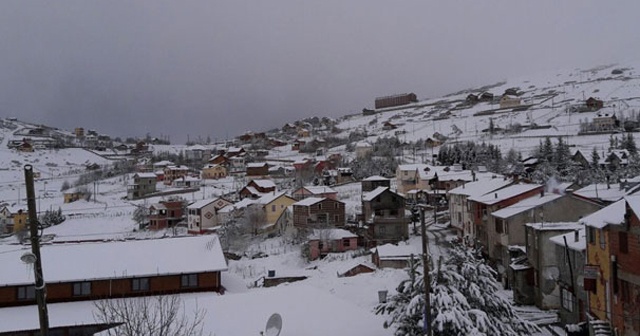 Ordu&#039;da yaylalar beyaza büründü