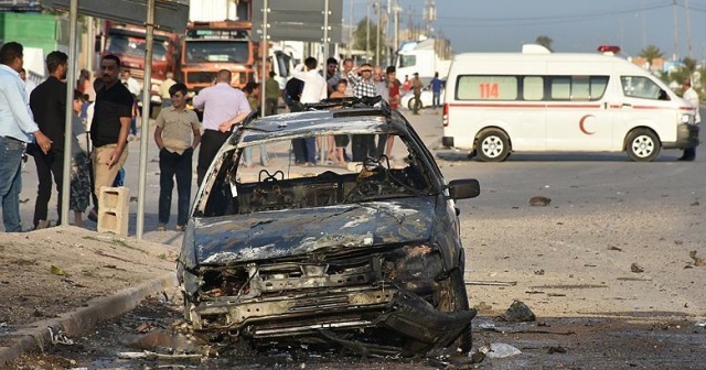 Türkmenlerin konvoyuna bombalı araçla saldırı: 1 ölü, 11 yaralı