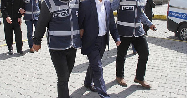 Uşak&#039;taki FETÖ/PDY operasyonu: 10 şüpheliden 8&#039;i tutuklandı