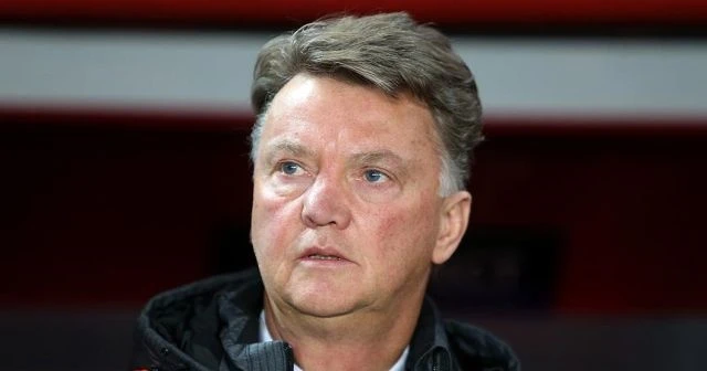 Van Gaal Rafael'i bir dakikada sildi