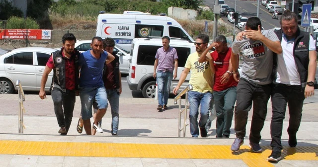 Alanya&#039;daki uyuşturucu operasyonunda 4 kişi tutuklandı