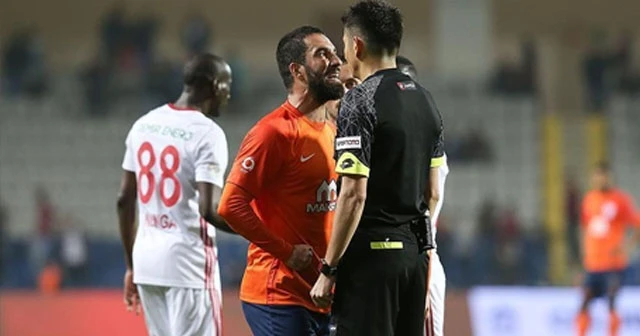 Arda Turan&#039;a verilen ceza İspanya gündeminde