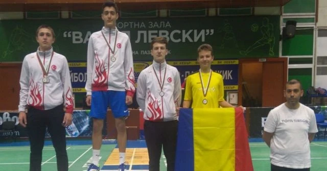 Badminton&#039;da İhlas Koleji öğrencisinden Balkan şampiyonluğu