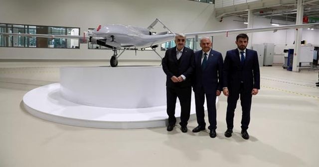 Başbakan Yıldırım, İHA fabrikasını ziyaret etti