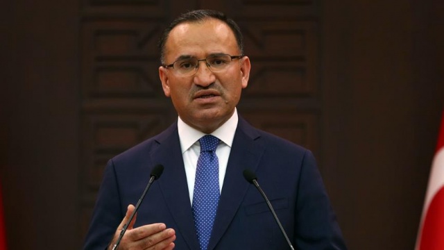 Bekir Bozdağ&#039;dan CHP&#039;ye aday tepkisi!