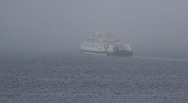 Çanakkale Boğazı&#039;nda ulaşıma sis engeli