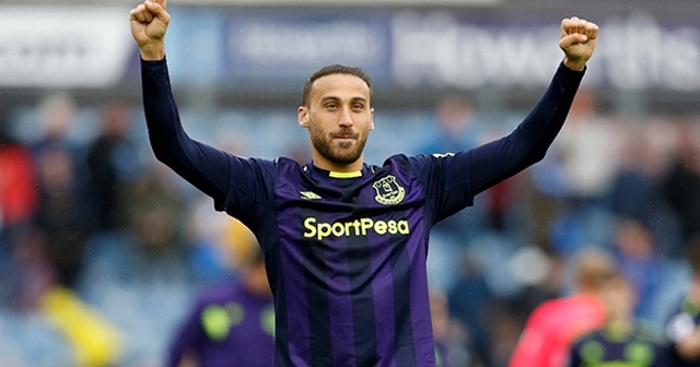 Cenk Tosun yıldız ismi geride bıraktı