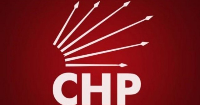 CHP&#039;de bir çekilme daha!