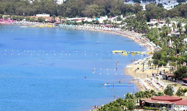 Dünyanın yüzülmesi gereken suyu en temiz 34 yeri listesinde Bodrum 3&#039;üncü sırada yer aldı