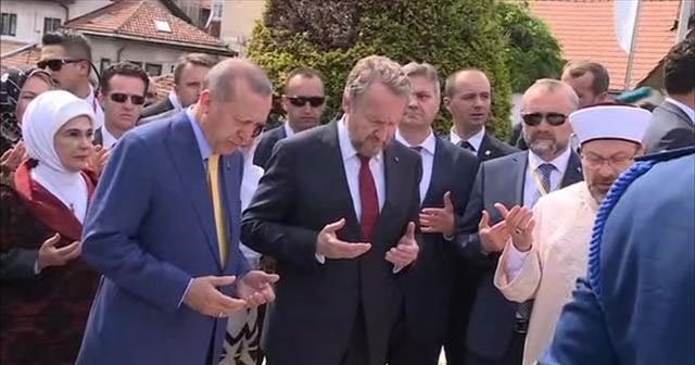 Erdoğan’dan Kovaçi Şehitliği’ne ziyaret