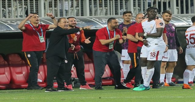 Fatih Terim: &#039;Yarın Ali Sami Yen&#039;de şampiyonluk kutlaması yapacağız&#039;