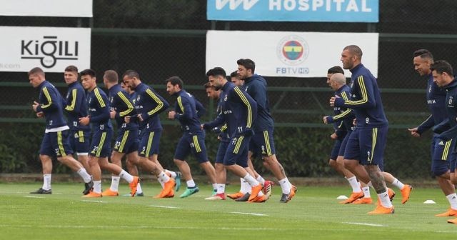 Fenerbahçe&#039;de gözler kupa finaline çevrildi