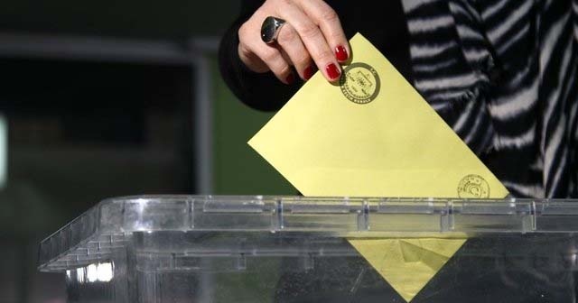 Hollanda&#039;daki Türkler 24 Haziran seçimlerini bekliyor
