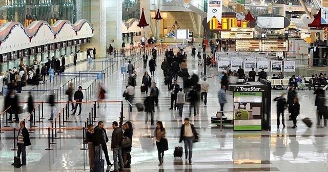 İstanbul&#039;dan 4 ayda 32 milyondan fazla yolcu uçtu