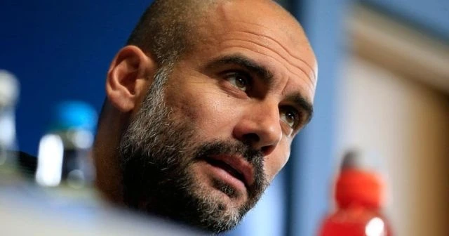 Manchester City Guardiola'nın sözleşmesini uzattı