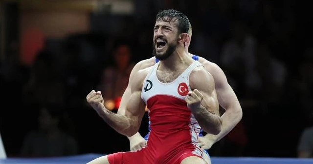 Milli güreşçi Selahattin Kılıçsallayan'dan bronz madalya