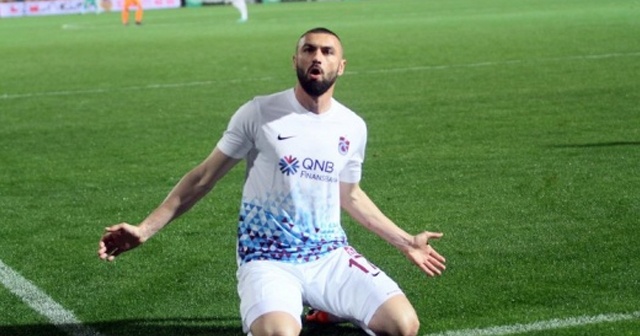 Trabzonspor&#039;da Burak Yılmaz şoku!