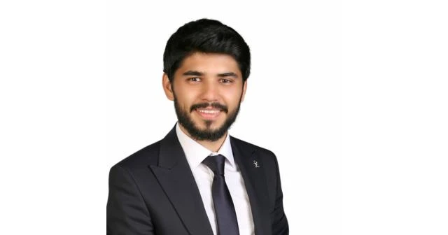 Adem KAYAR kimdir?