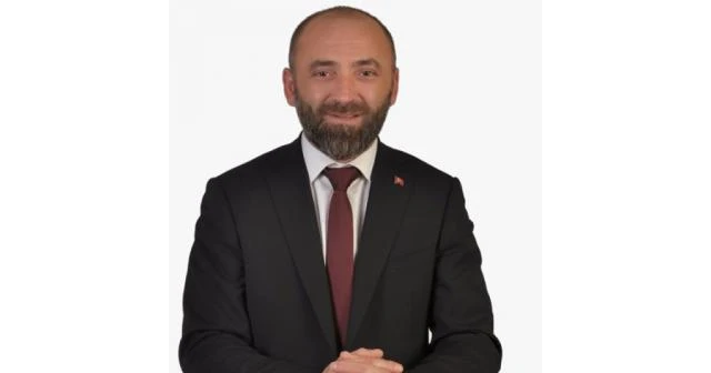 Ahmet Dönmez kimdir?