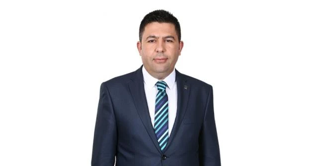 Ali Çezik kimdir?