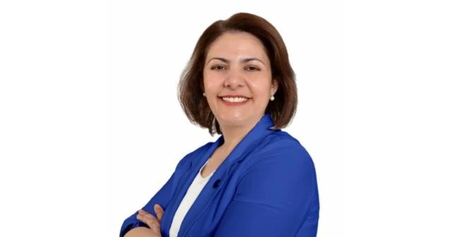 Aslı Öz kimdir?