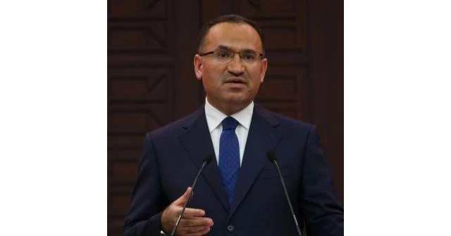Bekir Bozdağ kimdir?