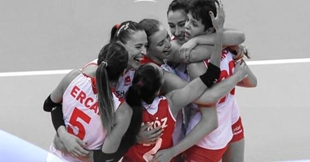 Brezilya&#039;yı deviren A Milli Kadın Voleybol Takımı, finale yükseldi