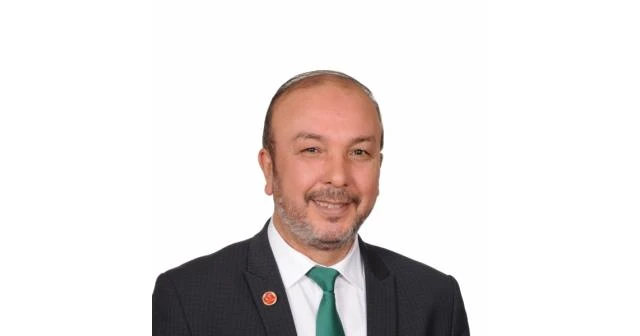 Cevat Gençay kimdir?