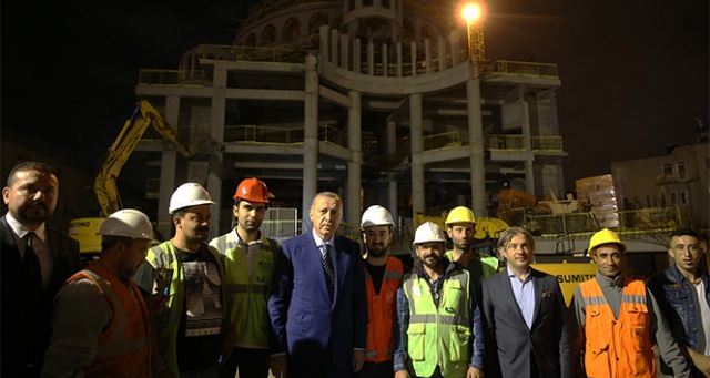 Cumhurbaşkanı Erdoğan, Taksim Camii İnşaatını ve AKM’yi inceledi