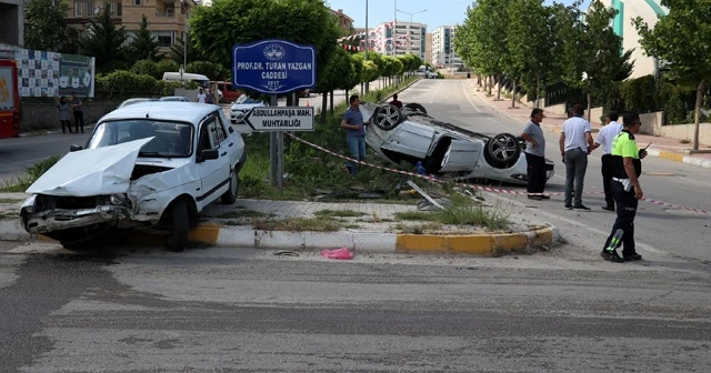 Elazığ'da kaza, yaralılar var