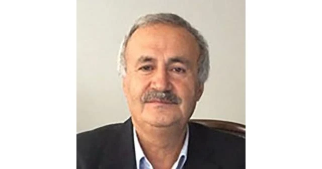 Ersönmez Yarbay kimdir?