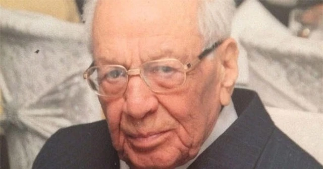 Eski Bakan İlyas Karaöz hayatını kaybetti