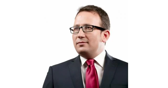 Fatih Akgün kimdir?