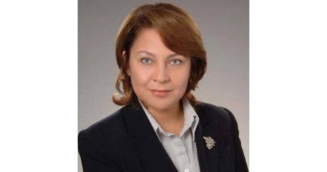 Güllü Can kimdir?