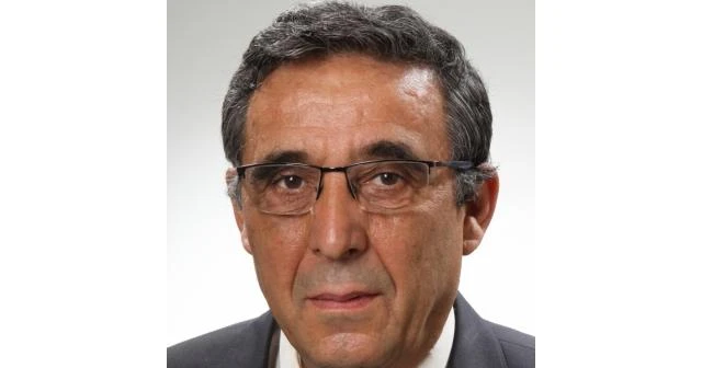 Halis ÖZKAN kimdir?