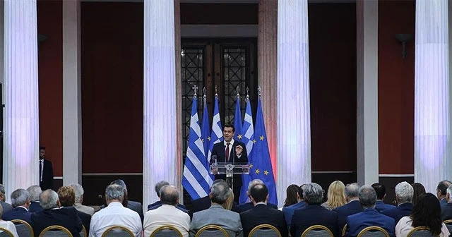 IMF'den Yunanistan'a uyarı