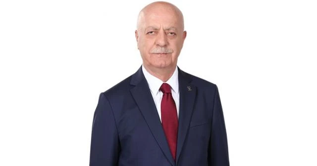 İsmet Uçma kimdir?