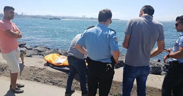 İstanbul’da denizden erkek cesedi çıktı