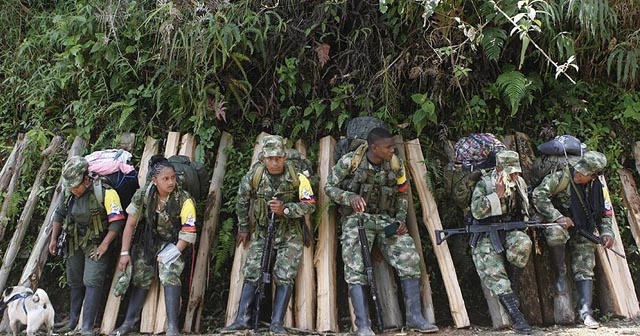 Kolombiya&#039;da FARC&#039;a operasyon: 6 ölü