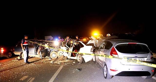 Nevşehir&#039;de zincirleme trafik kazası: 16 yaralı