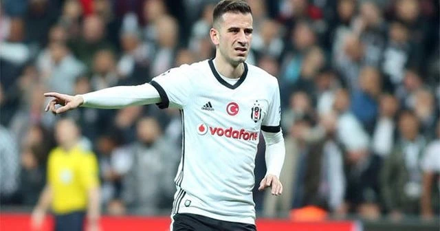 Oğuzhan Özyakup imzayı attı!