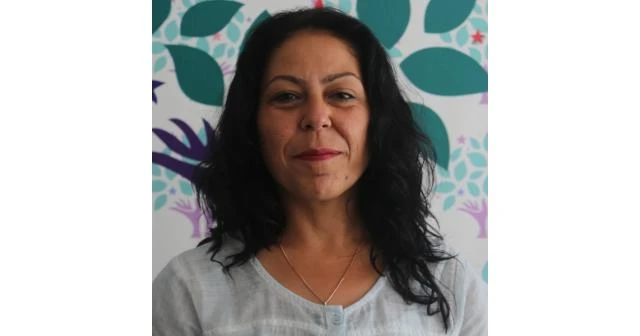 ÖZLEM TUNÇ  kimdir?