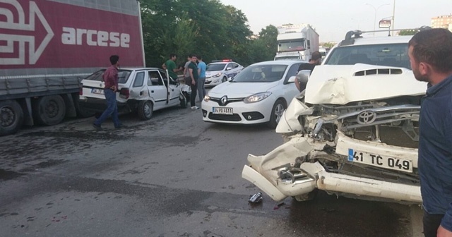 Pendik’te zincirleme trafik kazası: 4 yaralı