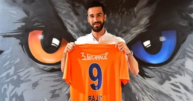 Riad Bajic 1 yıl daha Başakşehir&#039;de!